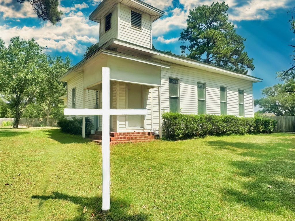 142 Rowe Lane, Moscow, TX 75960