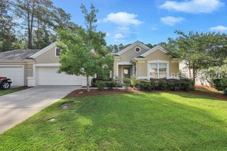 24 Falcon Ct, Bluffton, SC 29909