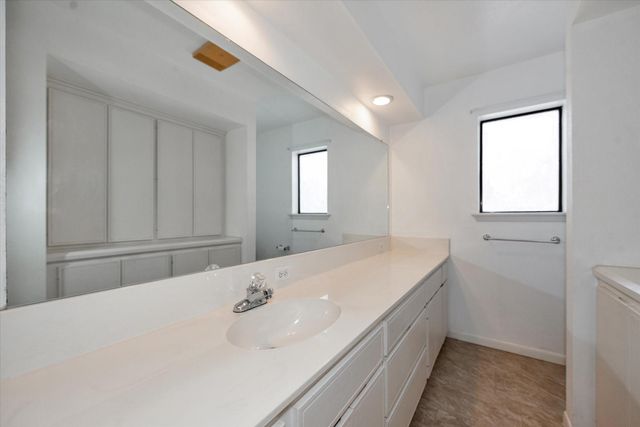 7 Hogan Lane, Huntsville, TX 77340