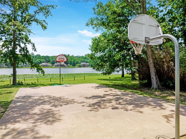 7 Hogan Lane, Huntsville, TX 77340