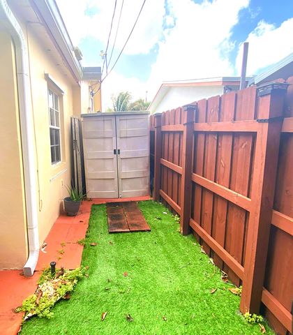 4570 NW 16th Avenue, Tamarac, FL 33309