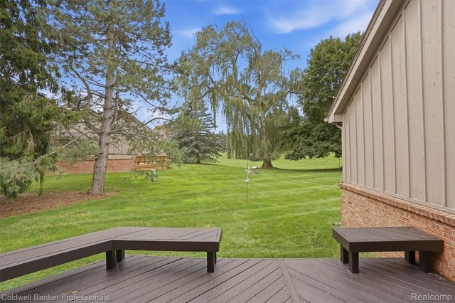28625 Auburn Court, Farmington Hills, MI 48331