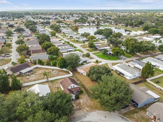 142 BRAD CIRCLE, Winter Haven, FL 33880