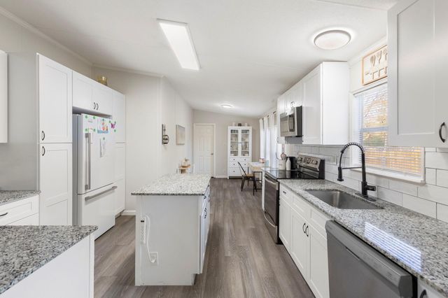 31510 E Timberloch Trail, Magnolia, TX 77355