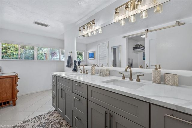 4466 W Mainmast CT, Fort Myers, FL 33919