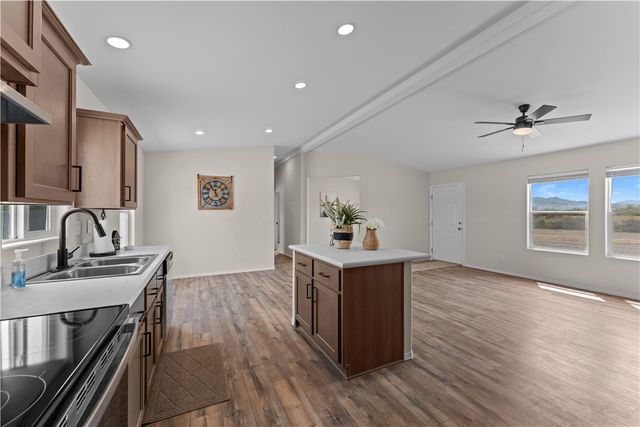 9530 S Evans Lane, Mohave Valley, AZ 86440