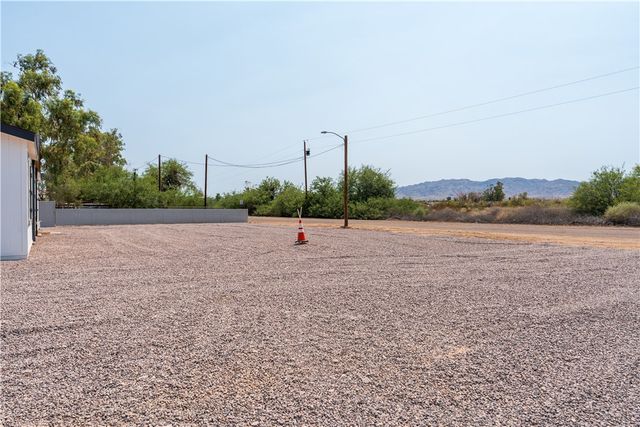 9530 S Evans Lane, Mohave Valley, AZ 86440