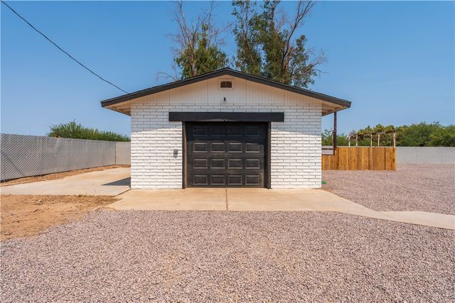 9530 S Evans Lane, Mohave Valley, AZ 86440