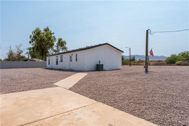 9530 S Evans Lane, Mohave Valley, AZ 86440