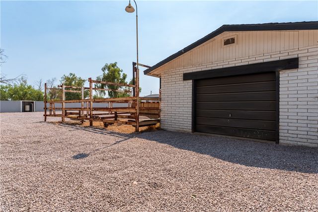 9530 S Evans Lane, Mohave Valley, AZ 86440