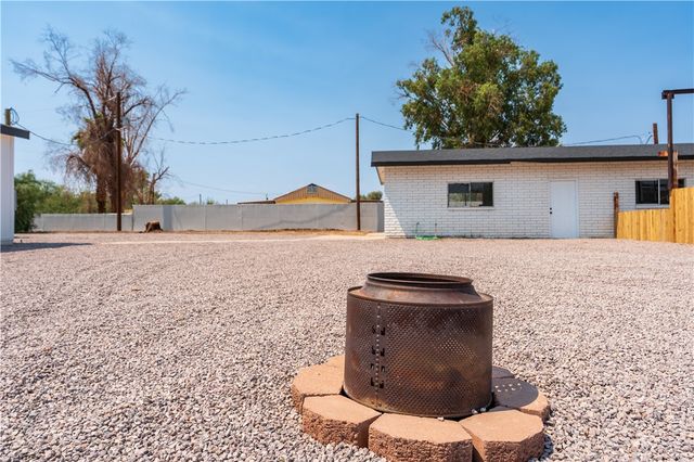 9530 S Evans Lane, Mohave Valley, AZ 86440