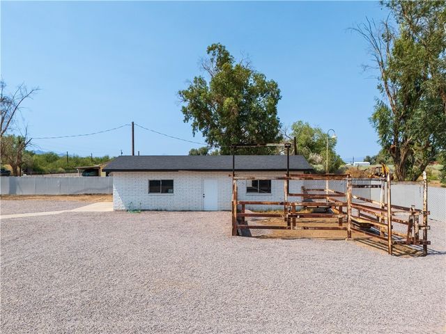 9530 S Evans Lane, Mohave Valley, AZ 86440