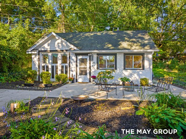 143 Langdon Avenue NE, Grand Rapids, MI 49503