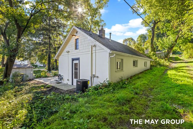 143 Langdon Avenue NE, Grand Rapids, MI 49503