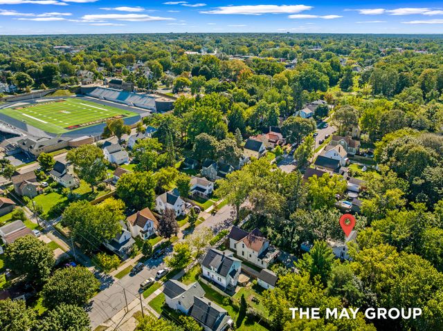 143 Langdon Avenue NE, Grand Rapids, MI 49503