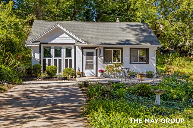 143 Langdon Avenue NE, Grand Rapids, MI 49503