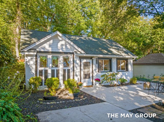 143 Langdon Avenue NE, Grand Rapids, MI 49503