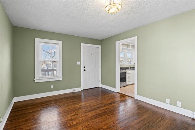 5940 Nall Avenue, Mission, KS 66202