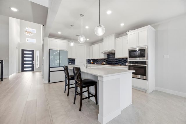8930 Shelford Bay Lane, Cypress, TX 77433
