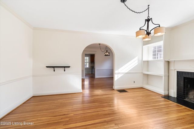 443 Bauer Ave, Louisville, KY 40207