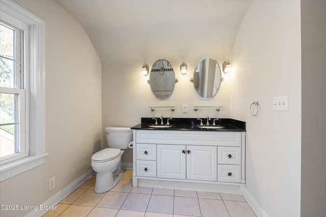 443 Bauer Ave, Louisville, KY 40207