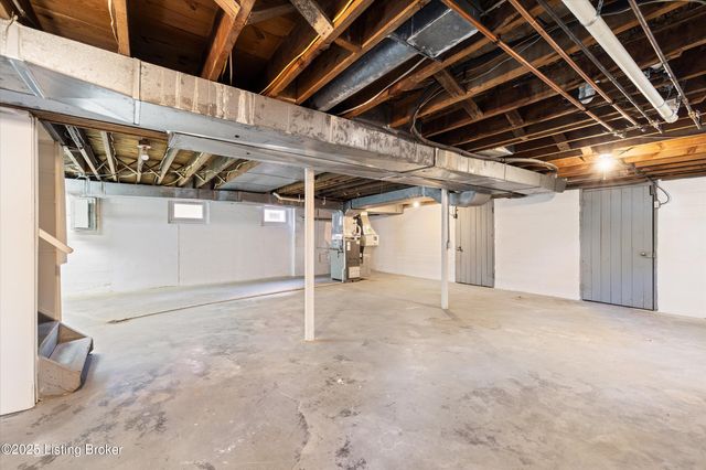 443 Bauer Ave, Louisville, KY 40207