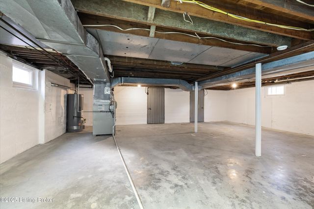 443 Bauer Ave, Louisville, KY 40207