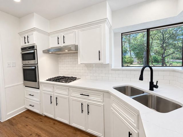 10715 E Timberwagon Circle, Spring, TX 77380