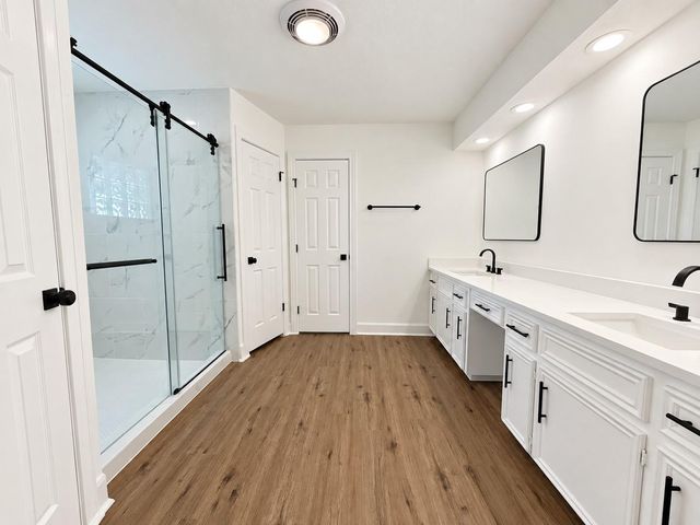 10715 E Timberwagon Circle, Spring, TX 77380