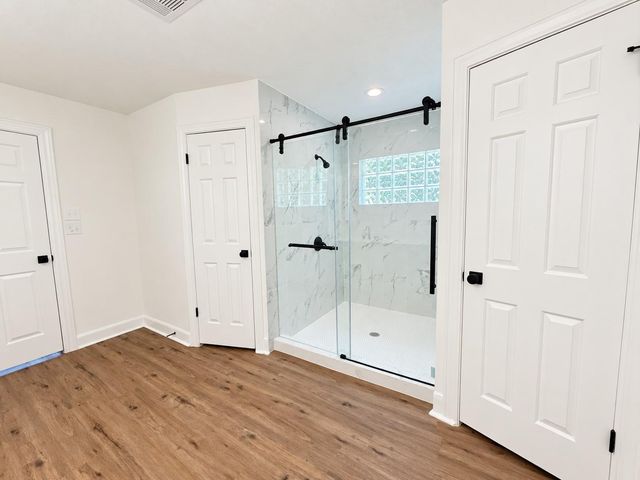 10715 E Timberwagon Circle, Spring, TX 77380