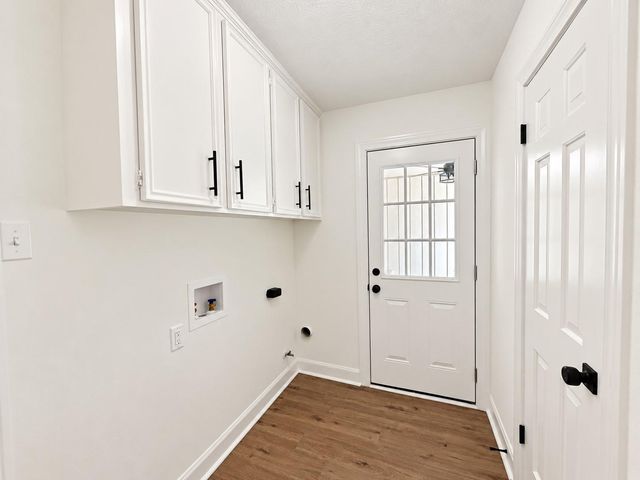 10715 E Timberwagon Circle, Spring, TX 77380
