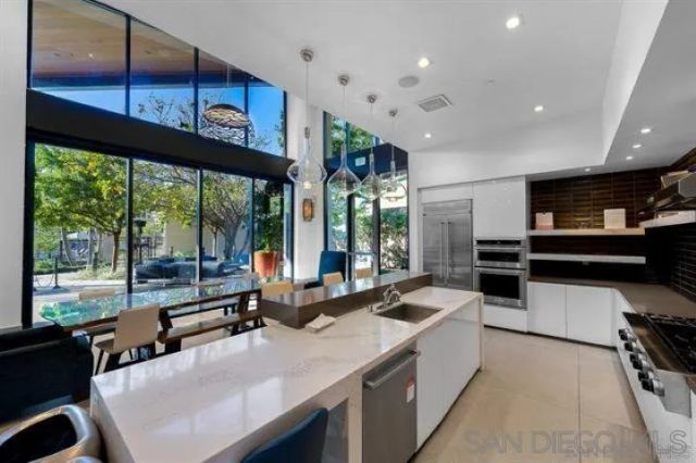 2776 Via Alta Pl, San Diego, CA 92108