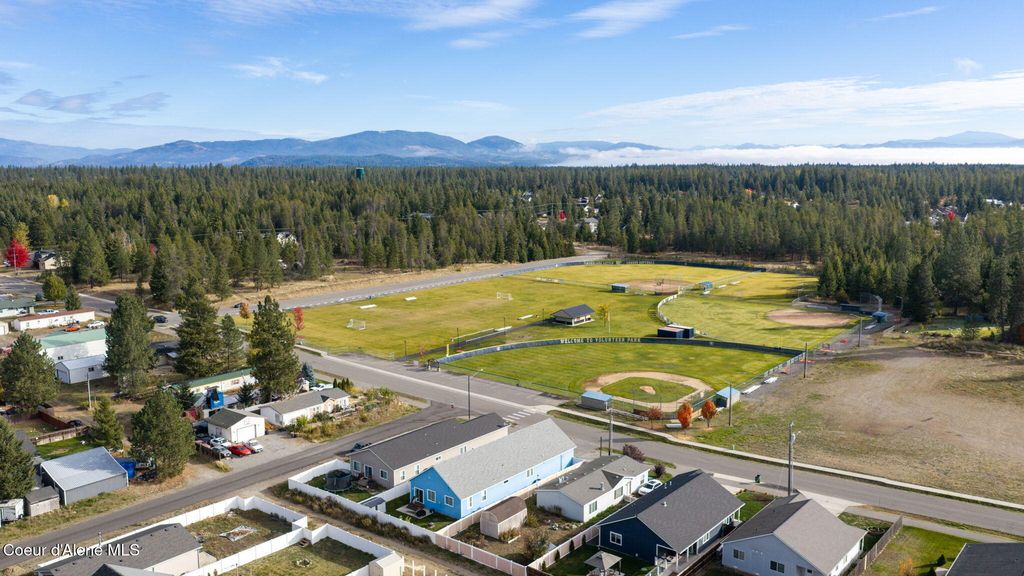 32475 N 10th AVE, Spirit Lake, ID 83869 photo 4
