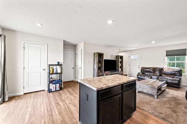 2787 Kingman Drive 2787 Kingman Drive, Xenia, OH 45385