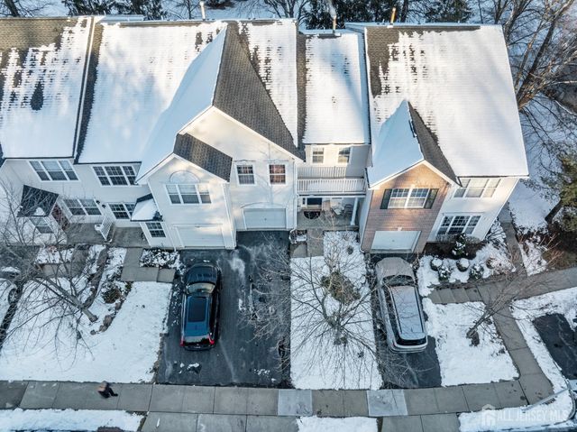 11 Windsong Circle, East Brunswick, NJ 08816