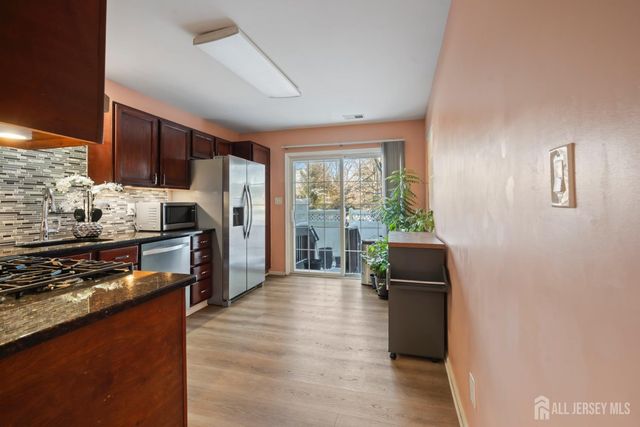 11 Windsong Circle, East Brunswick, NJ 08816