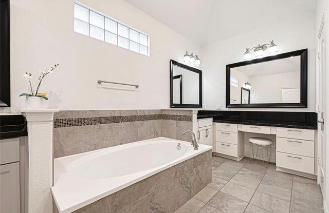 1531 Woodbend Park W, Houston, TX 77055