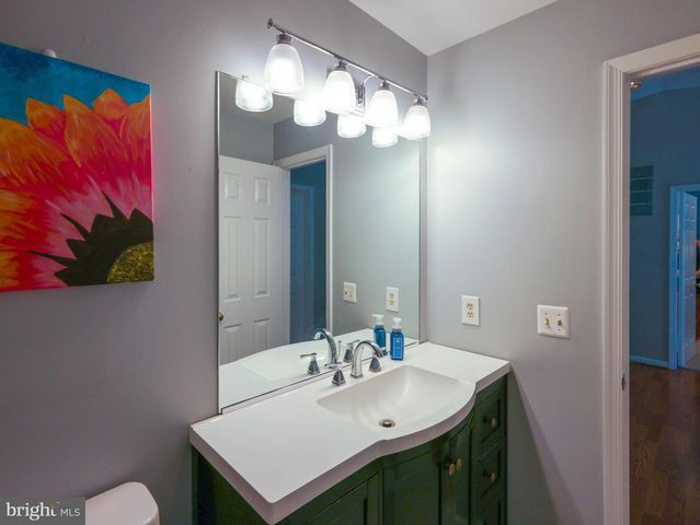18500 GINGERBREAD LN, Gaithersburg, MD 20877