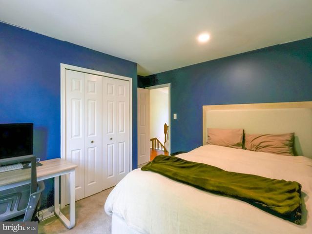 18500 GINGERBREAD LN, Gaithersburg, MD 20877