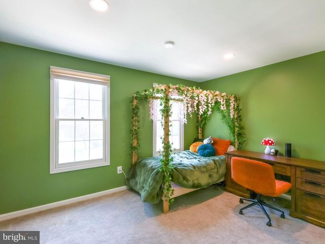 18500 GINGERBREAD LN, Gaithersburg, MD 20877