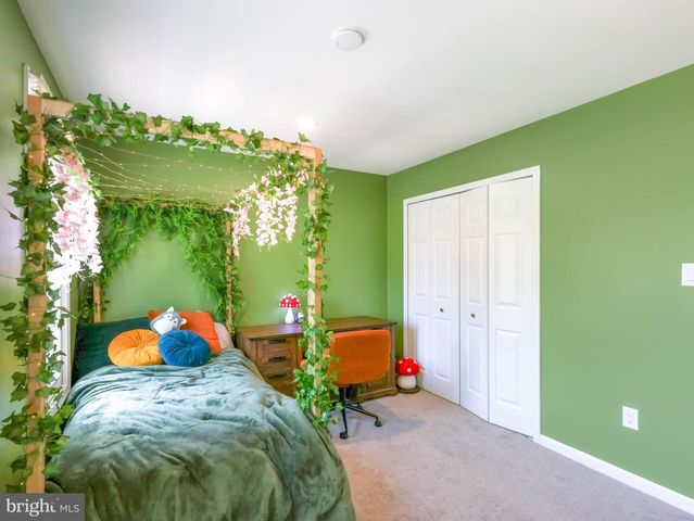 18500 GINGERBREAD LN, Gaithersburg, MD 20877