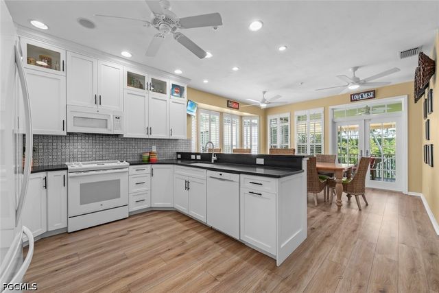 11525 Andy Rosse LN, Captiva, FL 33924