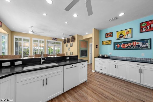 11525 Andy Rosse LN, Captiva, FL 33924