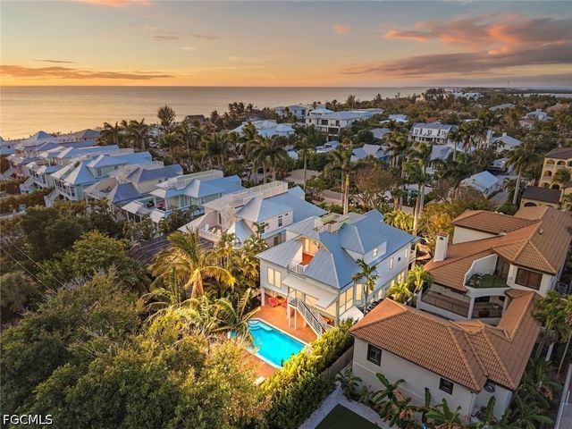 11525 Andy Rosse LN, Captiva, FL 33924