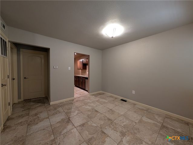 551 Terminal Loop Road D5, Mcqueeney, TX 78123