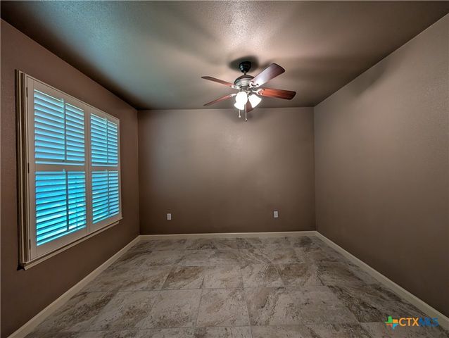 551 Terminal Loop Road D5, Mcqueeney, TX 78123