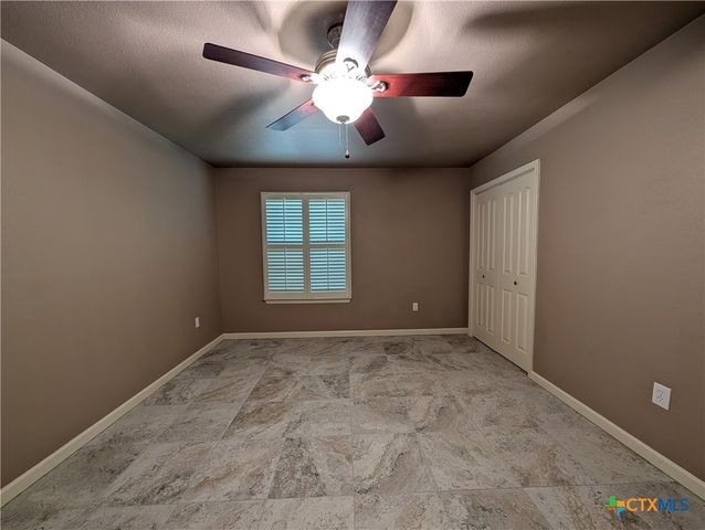 551 Terminal Loop Road D5, Mcqueeney, TX 78123