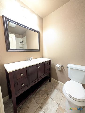 551 Terminal Loop Road D5, Mcqueeney, TX 78123
