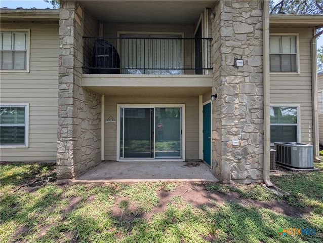 551 Terminal Loop Road D5, Mcqueeney, TX 78123
