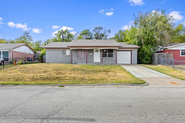 4812 Marshall Street, Forest Hill, TX 76119